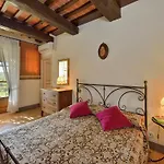 With Air Conditioning, Private Terrace And Pool Semesterbostad